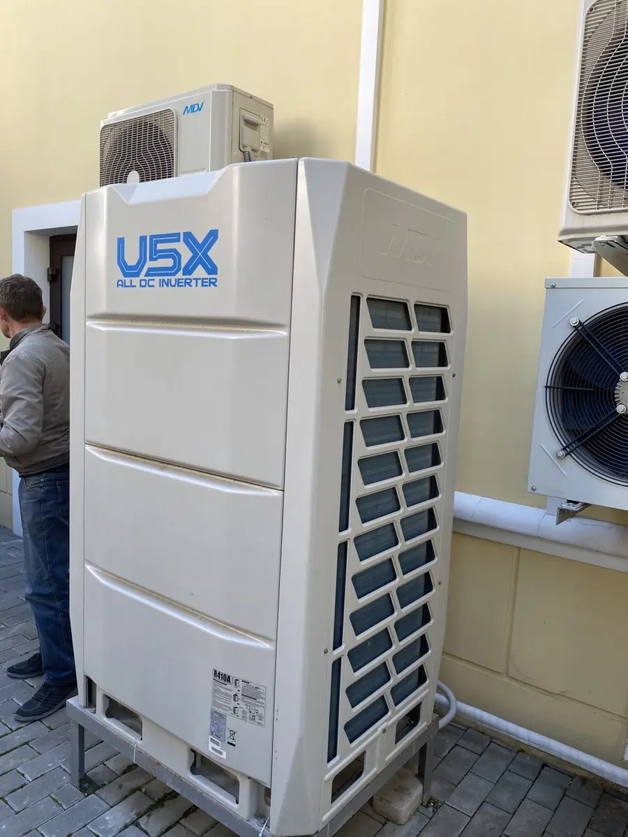 Outdoor units of a VRF air conditioning system serviced by Kailash Cool